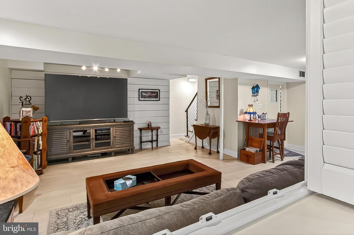 10016 RAEBURN CT, FAIRFAX, Virginia 22032, 4 Bedrooms Bedrooms, ,3 BathroomsBathrooms,Residential,For sale,10016 RAEBURN CT,VAFX2285946 MLS # VAFX2285946