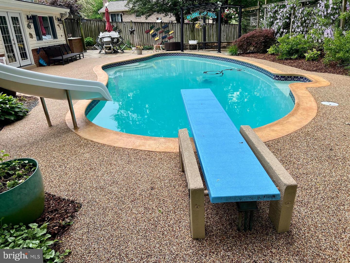 10016 RAEBURN CT, FAIRFAX, Virginia 22032, 4 Bedrooms Bedrooms, ,3 BathroomsBathrooms,Residential,For sale,10016 RAEBURN CT,VAFX2285946 MLS # VAFX2285946