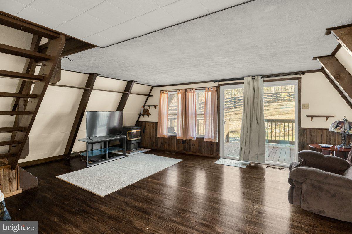 161 GRAYWOLF TRL, WINCHESTER, Virginia 22602, 3 Bedrooms Bedrooms, ,2 BathroomsBathrooms,Residential,For sale,161 GRAYWOLF TRL,VAFV2039008 MLS # VAFV2039008