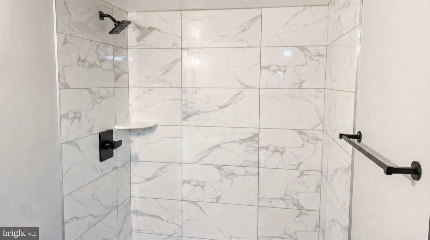 1657 PARKCREST CIR #100, RESTON, Virginia 20190, 2 Bedrooms Bedrooms, ,2 BathroomsBathrooms,Residential,For sale,1657 PARKCREST CIR #100,VAFX2285962 MLS # VAFX2285962