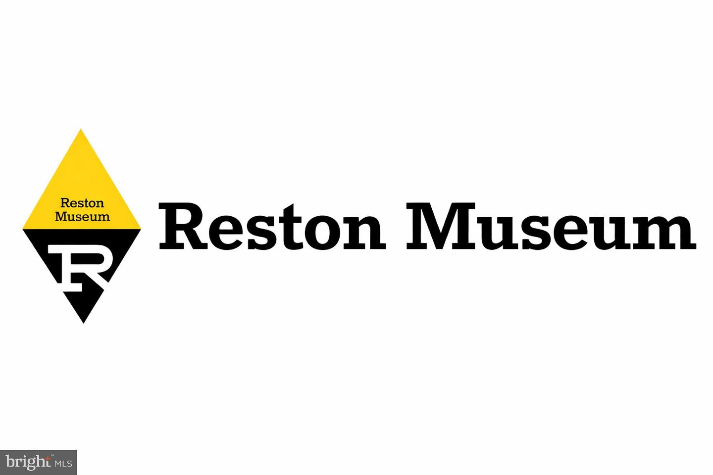 1657 PARKCREST CIR #100, RESTON, Virginia 20190, 2 Bedrooms Bedrooms, ,2 BathroomsBathrooms,Residential,For sale,1657 PARKCREST CIR #100,VAFX2285962 MLS # VAFX2285962