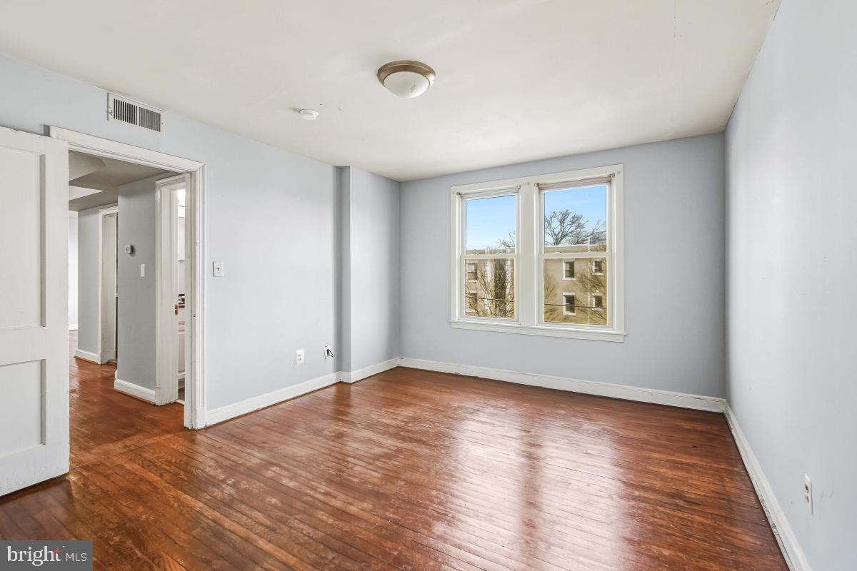 4408 1ST PL NE #21, WASHINGTON, District Of Columbia 20011, 1 Bedroom Bedrooms, 6 Rooms Rooms,1 BathroomBathrooms,Residential,For sale,4408 1ST PL NE #21,DCDC2241598 MLS # DCDC2241598