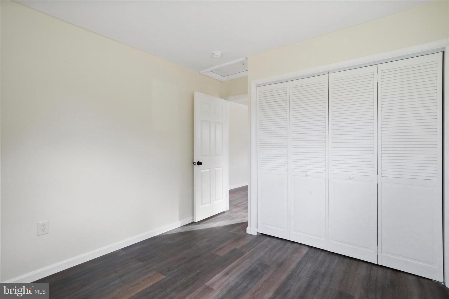 244 HICKORY RD, FRONT ROYAL, Virginia 22630, 2 Bedrooms Bedrooms, ,1 BathroomBathrooms,Residential,For sale,244 HICKORY RD,VAWR2013140 MLS # VAWR2013140