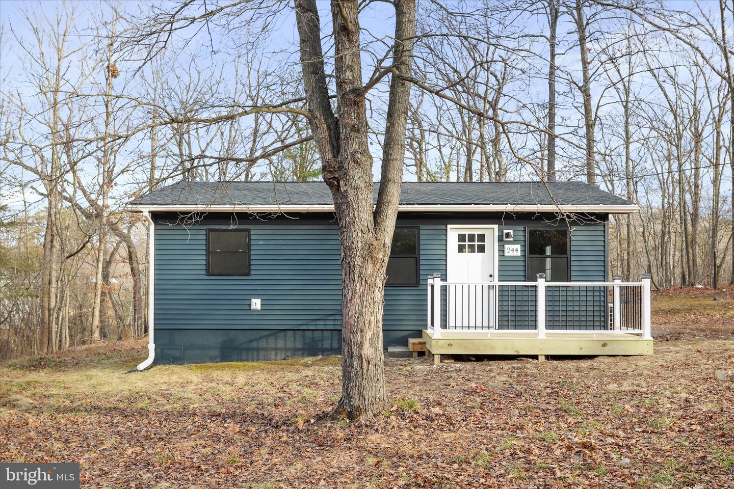 244 HICKORY RD, FRONT ROYAL, Virginia 22630, 2 Bedrooms Bedrooms, ,1 BathroomBathrooms,Residential,For sale,244 HICKORY RD,VAWR2013140 MLS # VAWR2013140