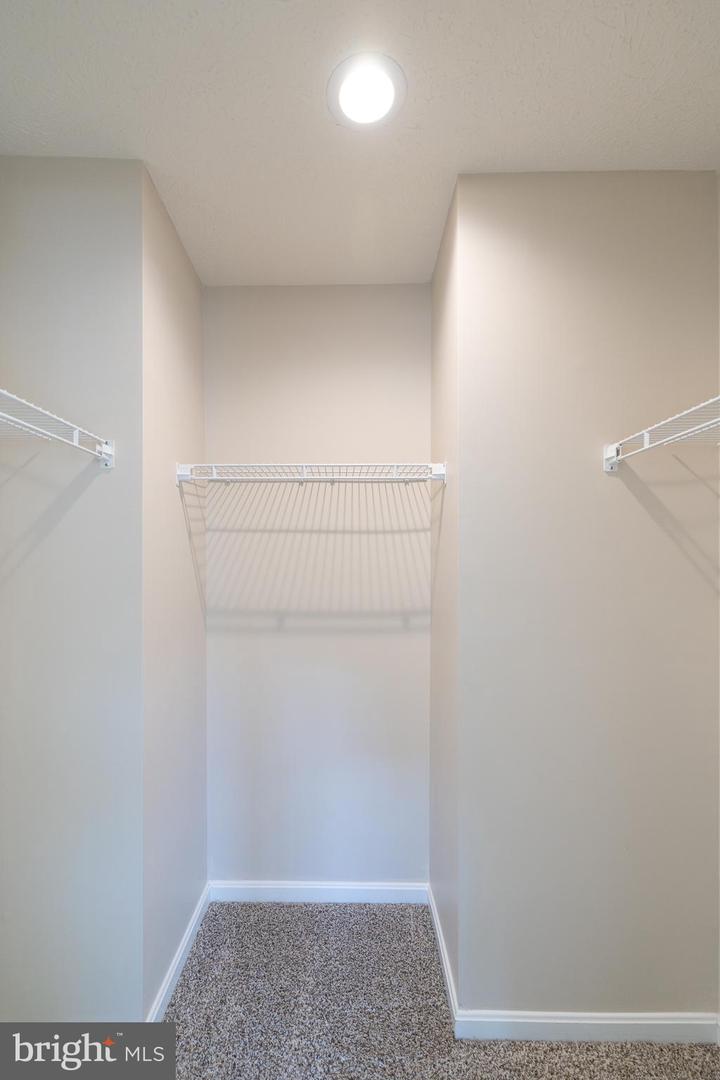 218 TUDOR DR, WINCHESTER, Virginia 22603, 2 Bedrooms Bedrooms, ,3 BathroomsBathrooms,Residential,For sale,218 TUDOR DR,VAFV2039018 MLS # VAFV2039018