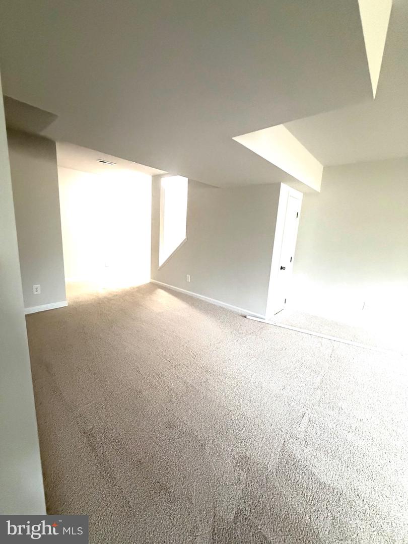 9718 DOMINION FOREST CIR, FREDERICKSBURG, Virginia 22408, 2 Bedrooms Bedrooms, ,3 BathroomsBathrooms,Residential,For sale,9718 DOMINION FOREST CIR,VASP2038646 MLS # VASP2038646