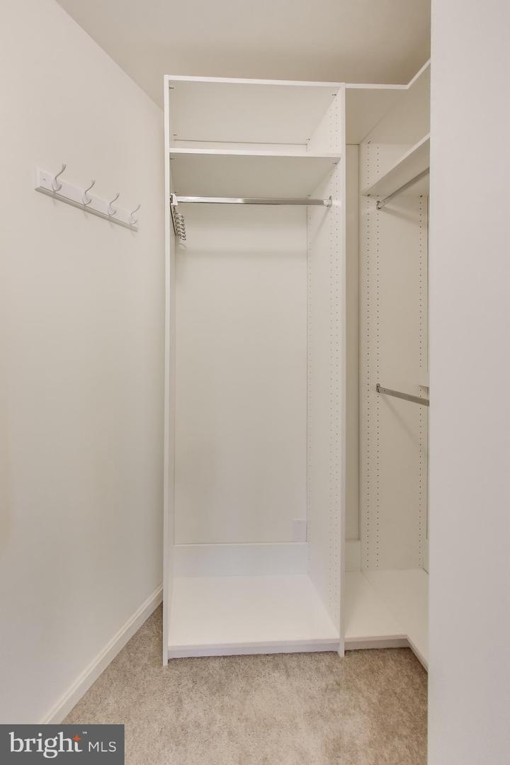 37836 PERKINS CT, PURCELLVILLE, Virginia 20132, 4 Bedrooms Bedrooms, ,2 BathroomsBathrooms,Residential,For sale,37836 PERKINS CT,VALO2113952 MLS # VALO2113952