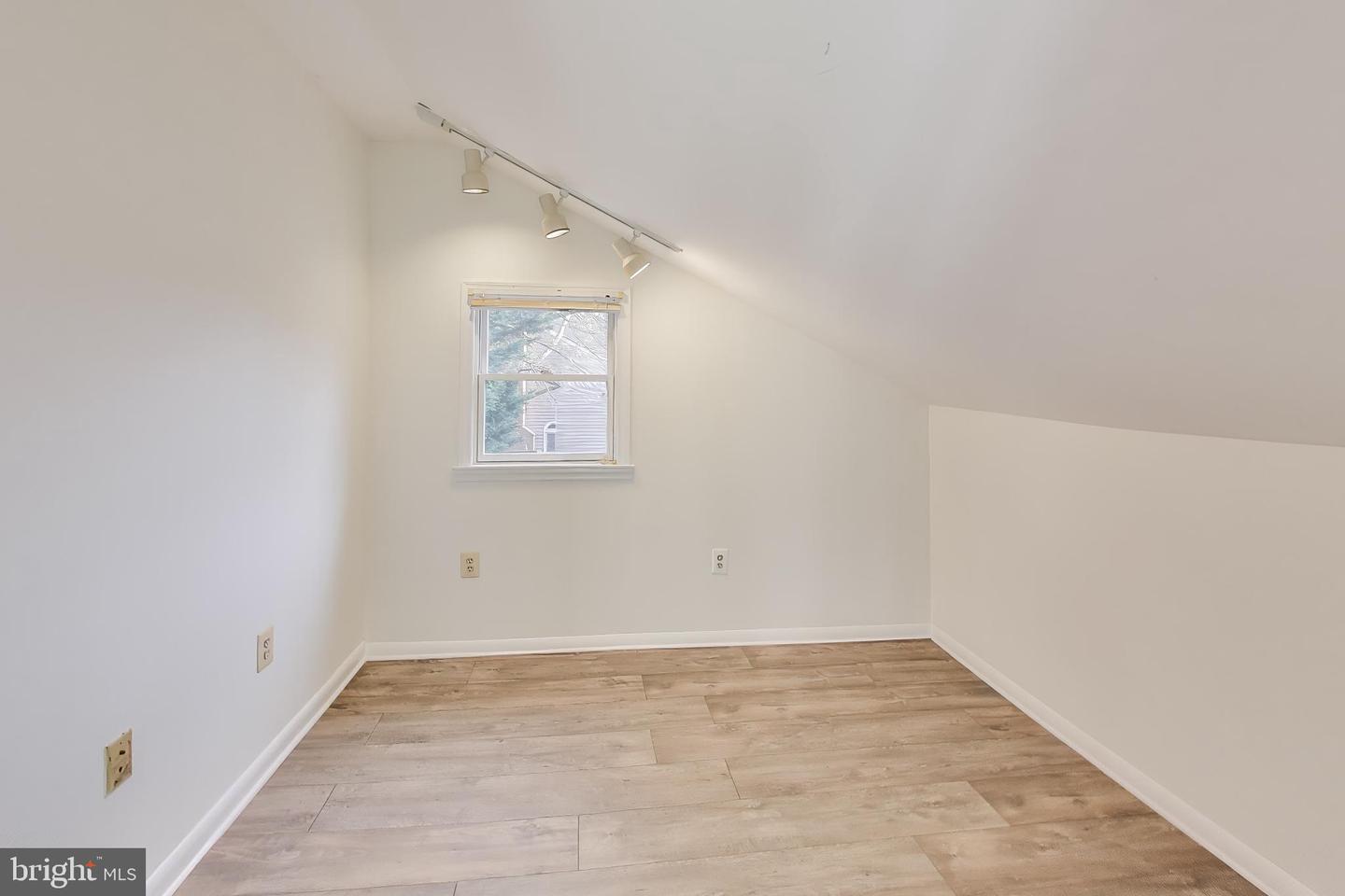 37836 PERKINS CT, PURCELLVILLE, Virginia 20132, 4 Bedrooms Bedrooms, ,2 BathroomsBathrooms,Residential,For sale,37836 PERKINS CT,VALO2113952 MLS # VALO2113952