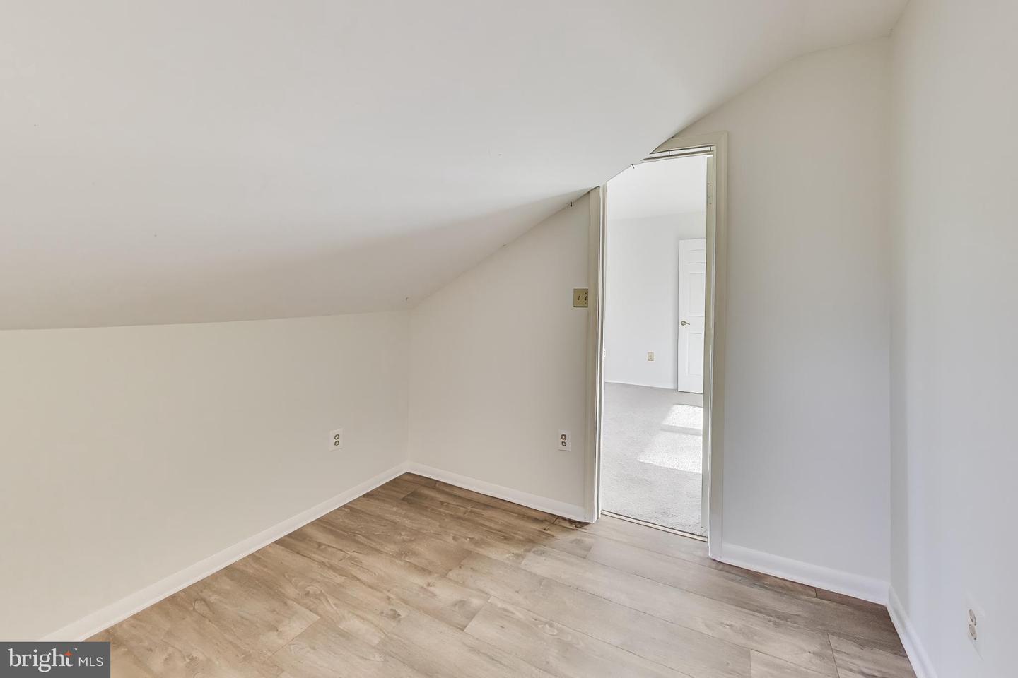 37836 PERKINS CT, PURCELLVILLE, Virginia 20132, 4 Bedrooms Bedrooms, ,2 BathroomsBathrooms,Residential,For sale,37836 PERKINS CT,VALO2113952 MLS # VALO2113952