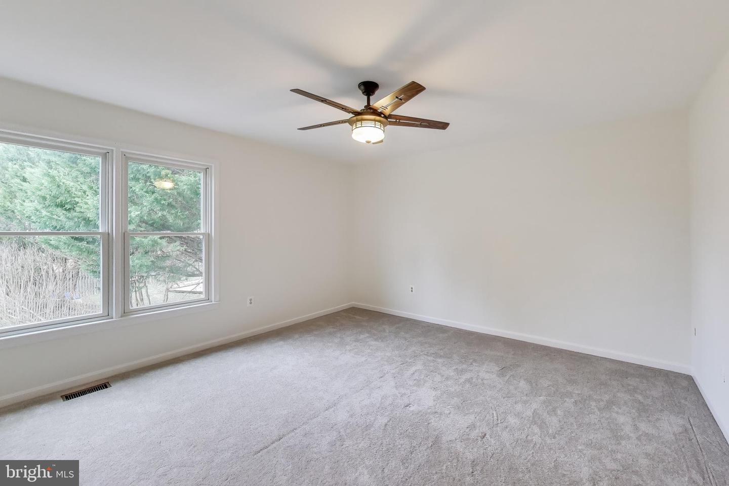 37836 PERKINS CT, PURCELLVILLE, Virginia 20132, 4 Bedrooms Bedrooms, ,2 BathroomsBathrooms,Residential,For sale,37836 PERKINS CT,VALO2113952 MLS # VALO2113952