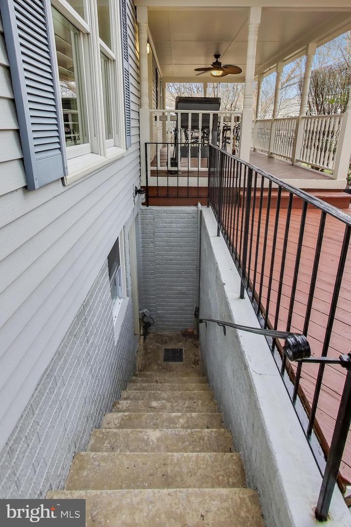 37836 PERKINS CT, PURCELLVILLE, Virginia 20132, 4 Bedrooms Bedrooms, ,2 BathroomsBathrooms,Residential,For sale,37836 PERKINS CT,VALO2113952 MLS # VALO2113952