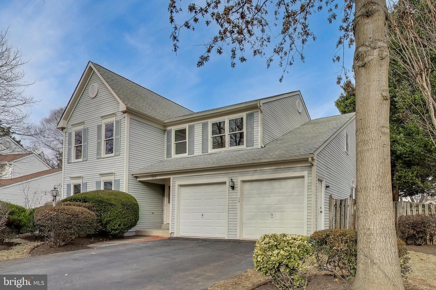 37836 PERKINS CT, PURCELLVILLE, Virginia 20132, 4 Bedrooms Bedrooms, ,2 BathroomsBathrooms,Residential,For sale,37836 PERKINS CT,VALO2113952 MLS # VALO2113952