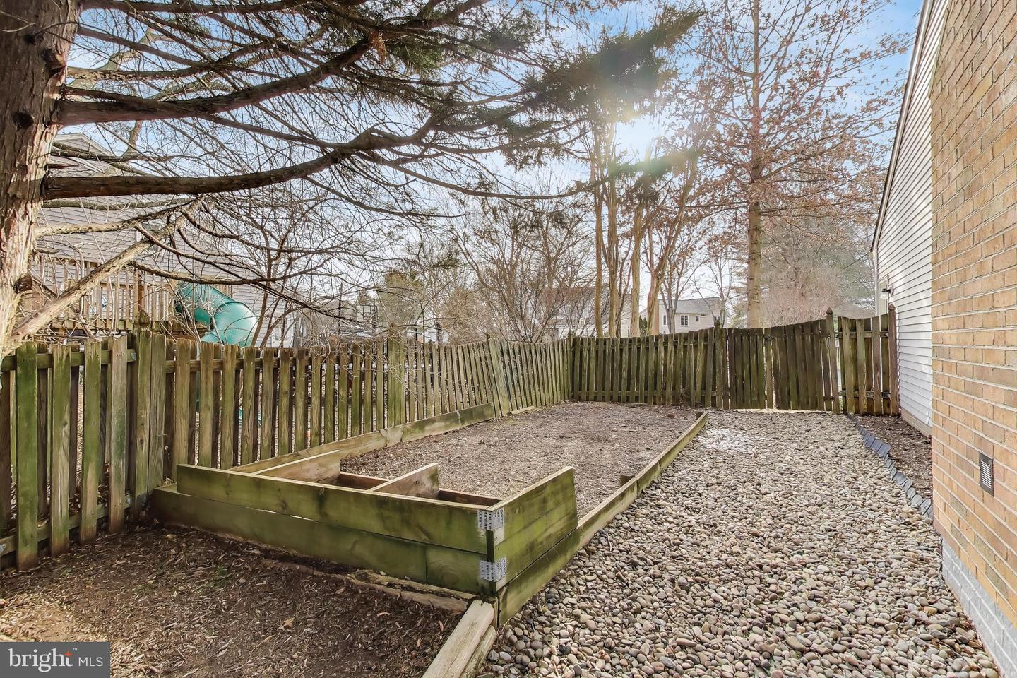 37836 PERKINS CT, PURCELLVILLE, Virginia 20132, 4 Bedrooms Bedrooms, ,2 BathroomsBathrooms,Residential,For sale,37836 PERKINS CT,VALO2113952 MLS # VALO2113952