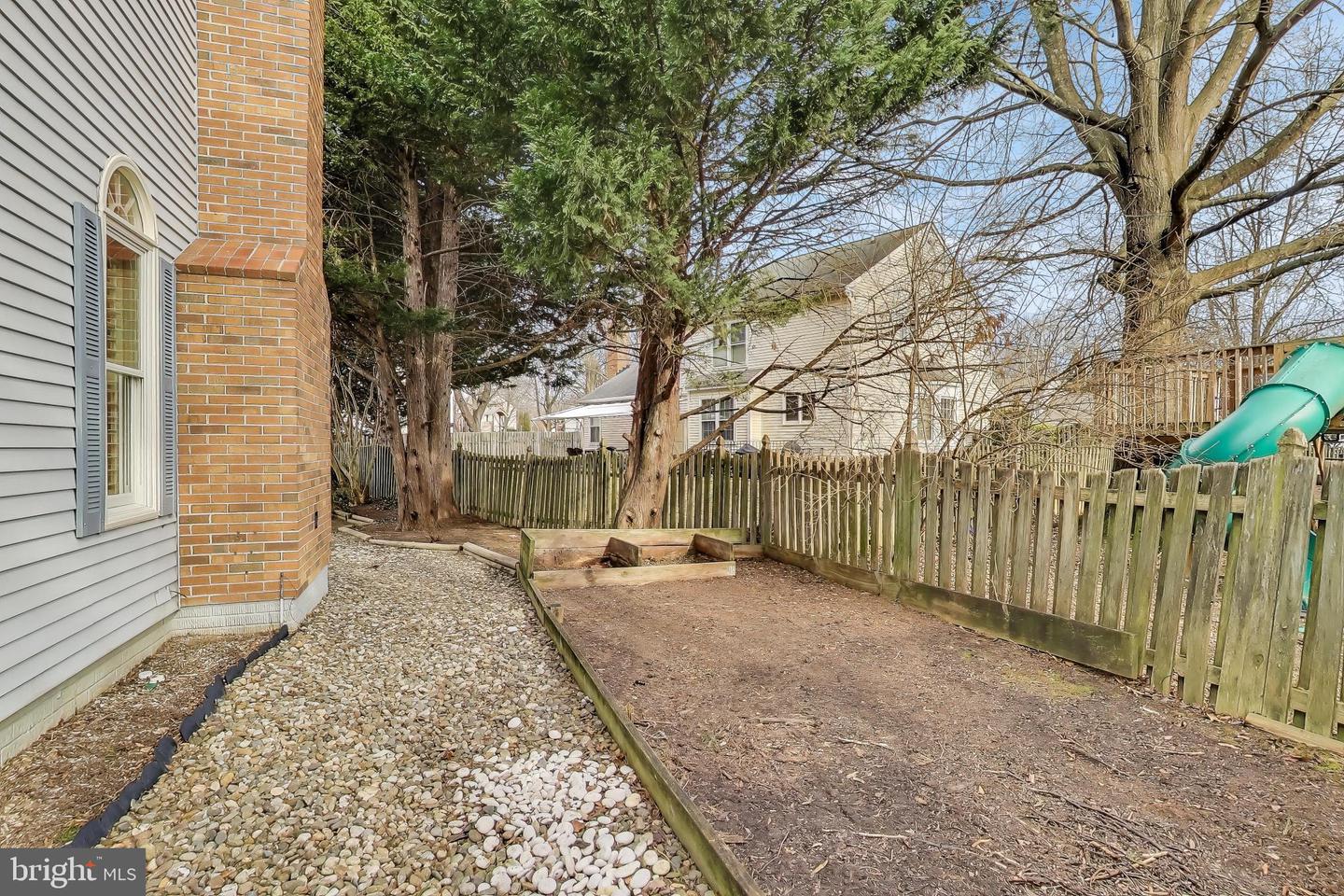 37836 PERKINS CT, PURCELLVILLE, Virginia 20132, 4 Bedrooms Bedrooms, ,2 BathroomsBathrooms,Residential,For sale,37836 PERKINS CT,VALO2113952 MLS # VALO2113952