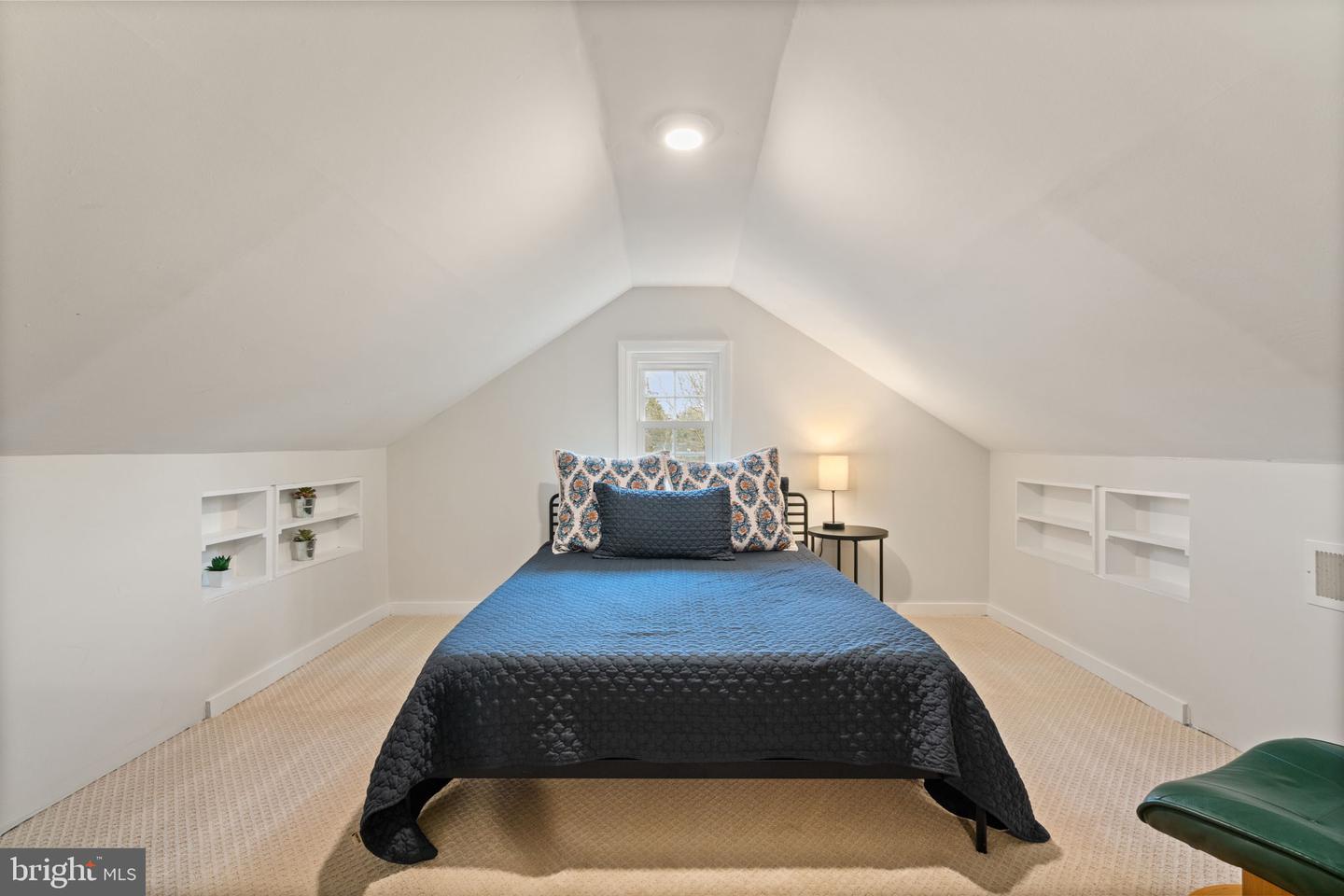 2916 BROOK DR, FALLS CHURCH, Virginia 22042, 4 Bedrooms Bedrooms, ,2 BathroomsBathrooms,Residential,For sale,2916 BROOK DR,VAFX2285734 MLS # VAFX2285734