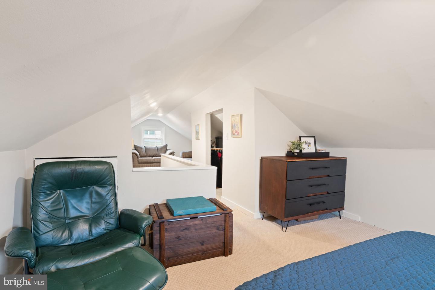 2916 BROOK DR, FALLS CHURCH, Virginia 22042, 4 Bedrooms Bedrooms, ,2 BathroomsBathrooms,Residential,For sale,2916 BROOK DR,VAFX2285734 MLS # VAFX2285734