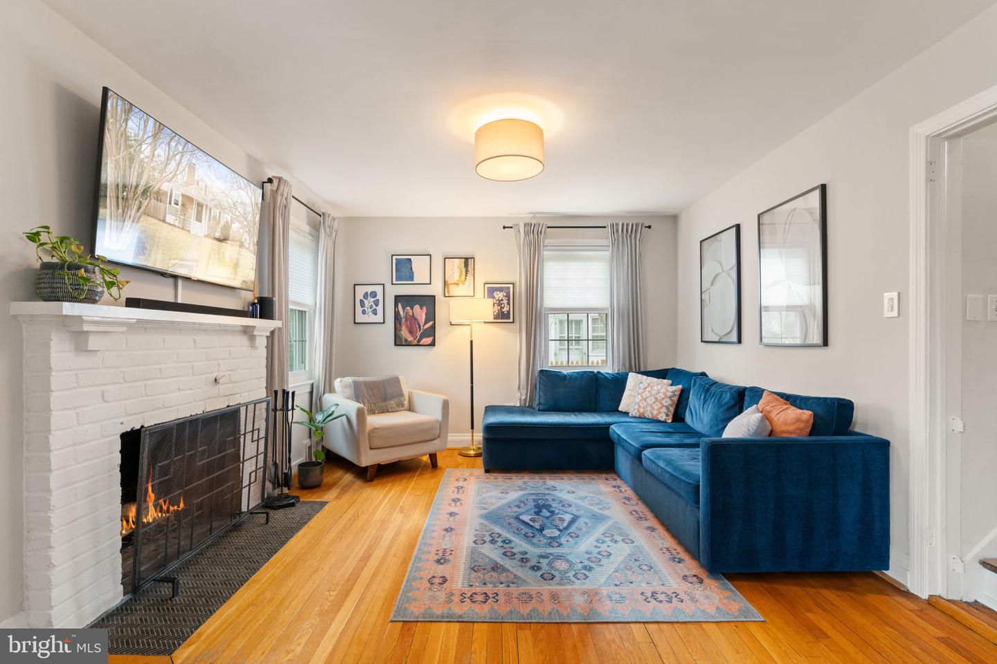 2916 BROOK DR, FALLS CHURCH, Virginia 22042, 4 Bedrooms Bedrooms, ,2 BathroomsBathrooms,Residential,For sale,2916 BROOK DR,VAFX2285734 MLS # VAFX2285734