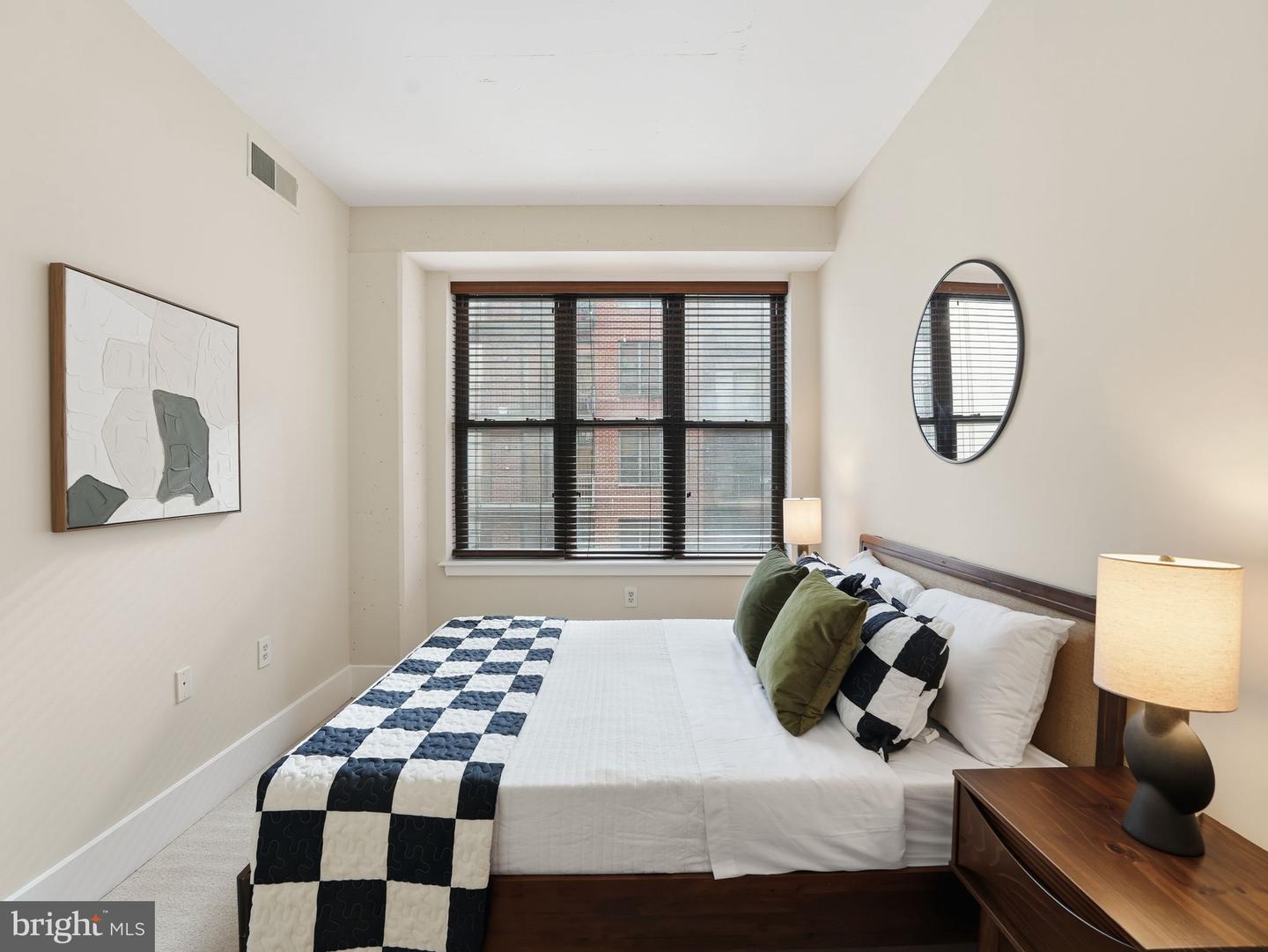 1440 CHURCH ST NW #401, WASHINGTON, District Of Columbia 20005, 2 Bedrooms Bedrooms, ,2 BathroomsBathrooms,Residential,For sale,1440 CHURCH ST NW #401,DCDC2241374 MLS # DCDC2241374