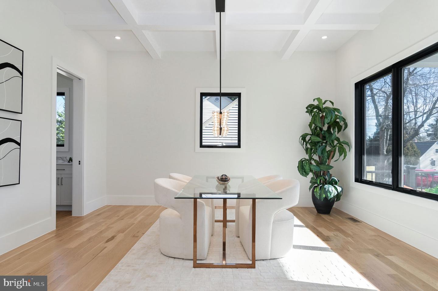 6818 BARRETT RD, FALLS CHURCH, Virginia 22042, 6 Bedrooms Bedrooms, 25 Rooms Rooms,5 BathroomsBathrooms,Residential,For sale,6818 BARRETT RD,VAFX2285748 MLS # VAFX2285748