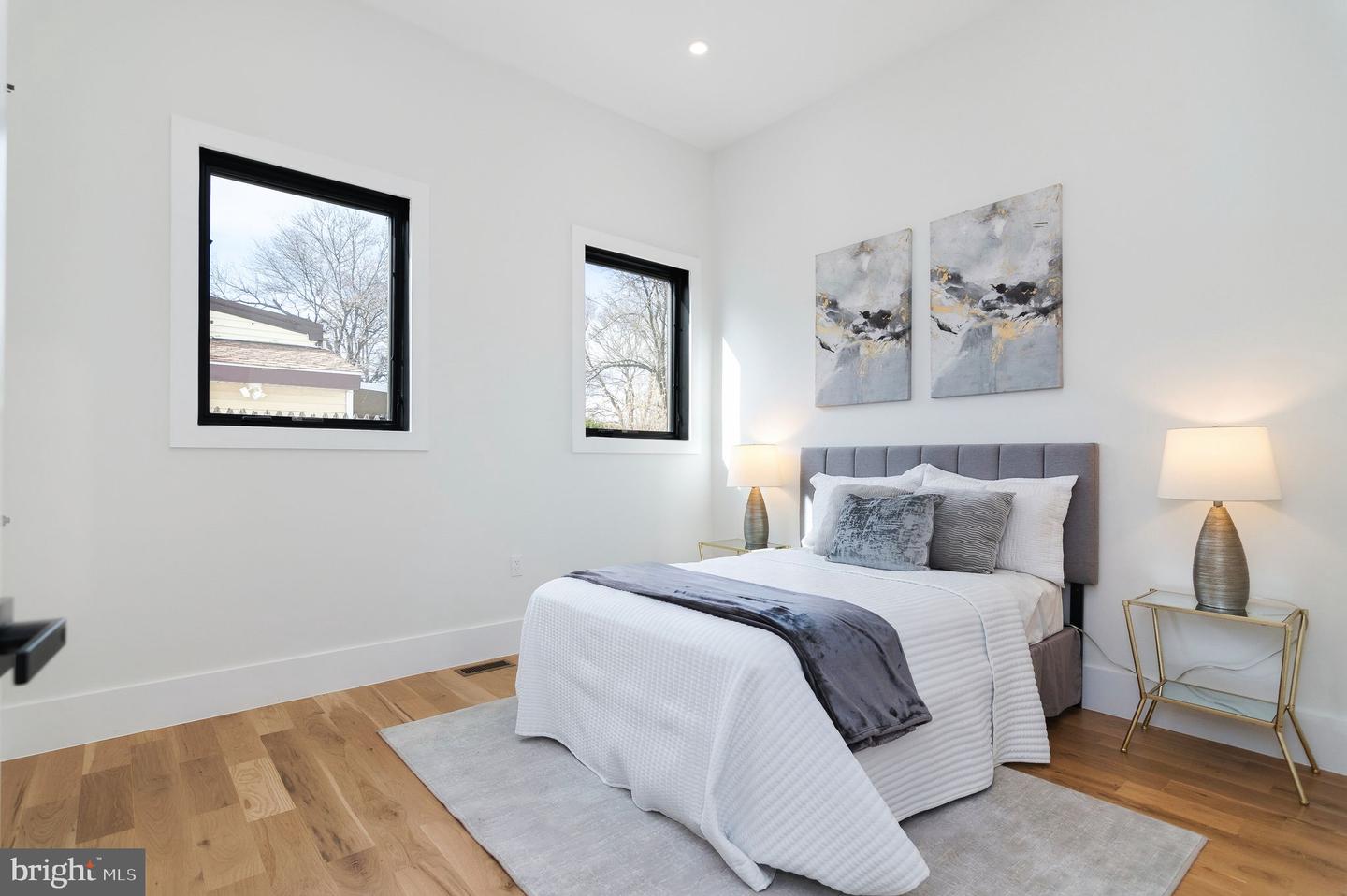 6818 BARRETT RD, FALLS CHURCH, Virginia 22042, 6 Bedrooms Bedrooms, 25 Rooms Rooms,5 BathroomsBathrooms,Residential,For sale,6818 BARRETT RD,VAFX2285748 MLS # VAFX2285748