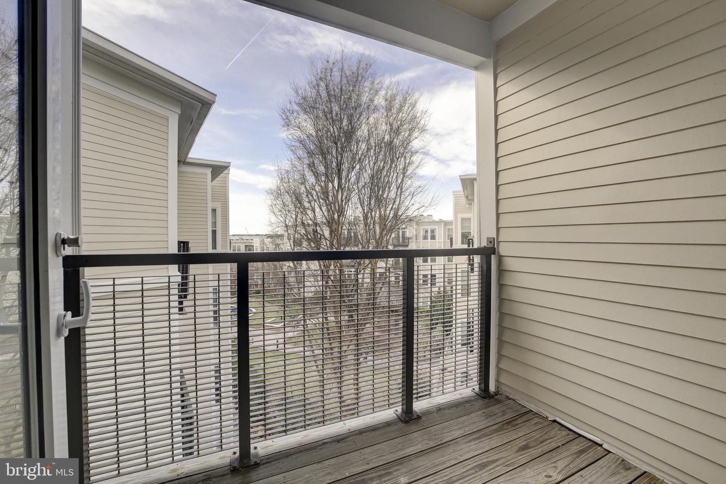 1391 PENNSYLVANIA AVE SE #526, WASHINGTON, District Of Columbia 20003, 1 Bedroom Bedrooms, ,1 BathroomBathrooms,Residential,For sale,1391 PENNSYLVANIA AVE SE #526,DCDC2241406 MLS # DCDC2241406