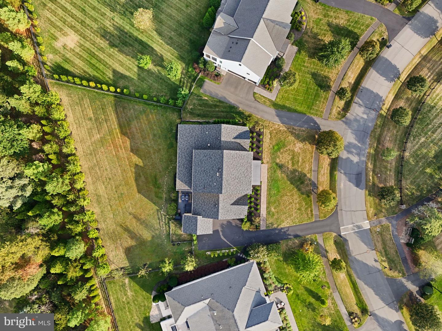 41774 ASHMEADOW CT, ASHBURN, Virginia 20148, 5 Bedrooms Bedrooms, ,4 BathroomsBathrooms,Residential,For sale,41774 ASHMEADOW CT,VALO2113984 MLS # VALO2113984