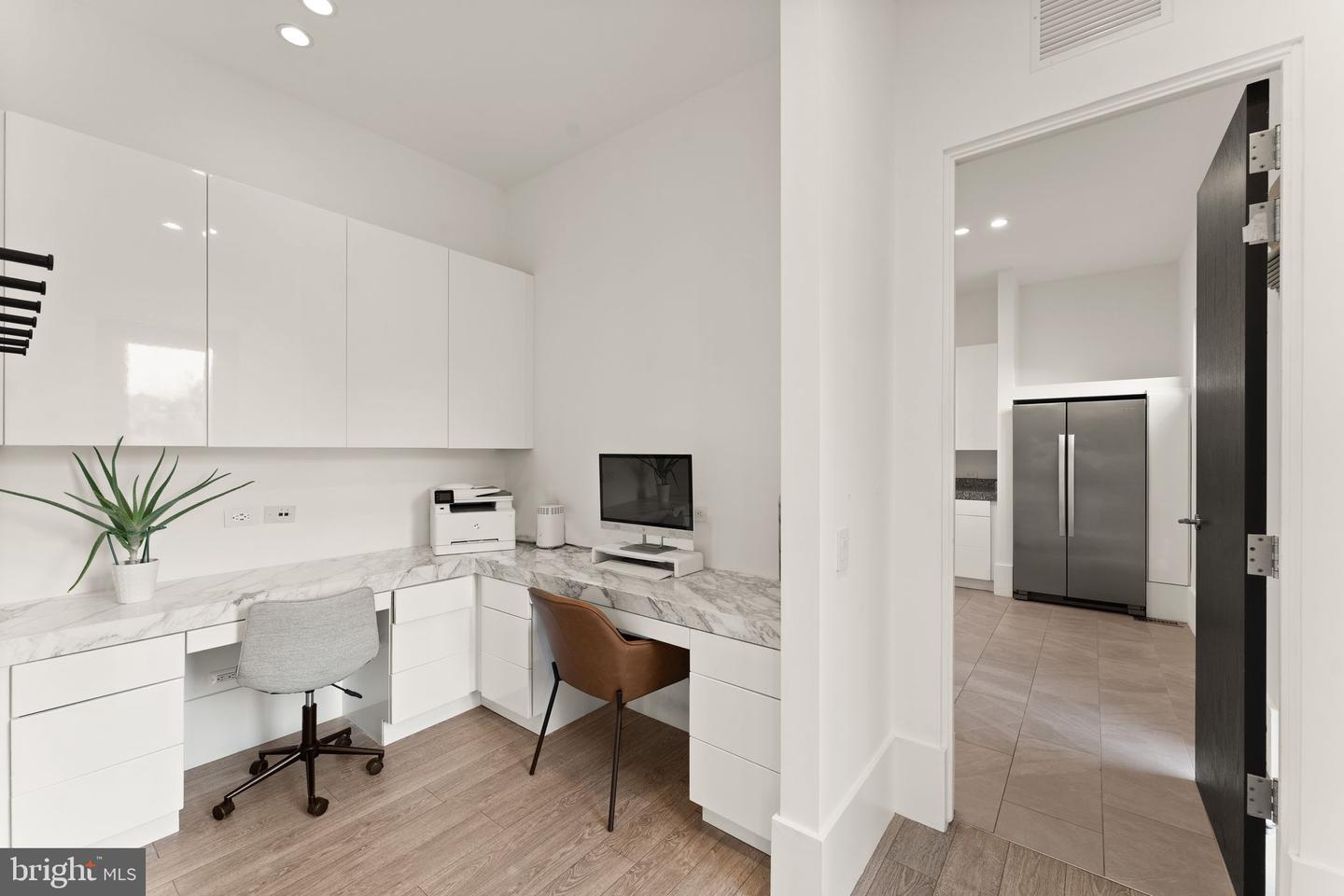 41774 ASHMEADOW CT, ASHBURN, Virginia 20148, 5 Bedrooms Bedrooms, ,4 BathroomsBathrooms,Residential,For sale,41774 ASHMEADOW CT,VALO2113984 MLS # VALO2113984