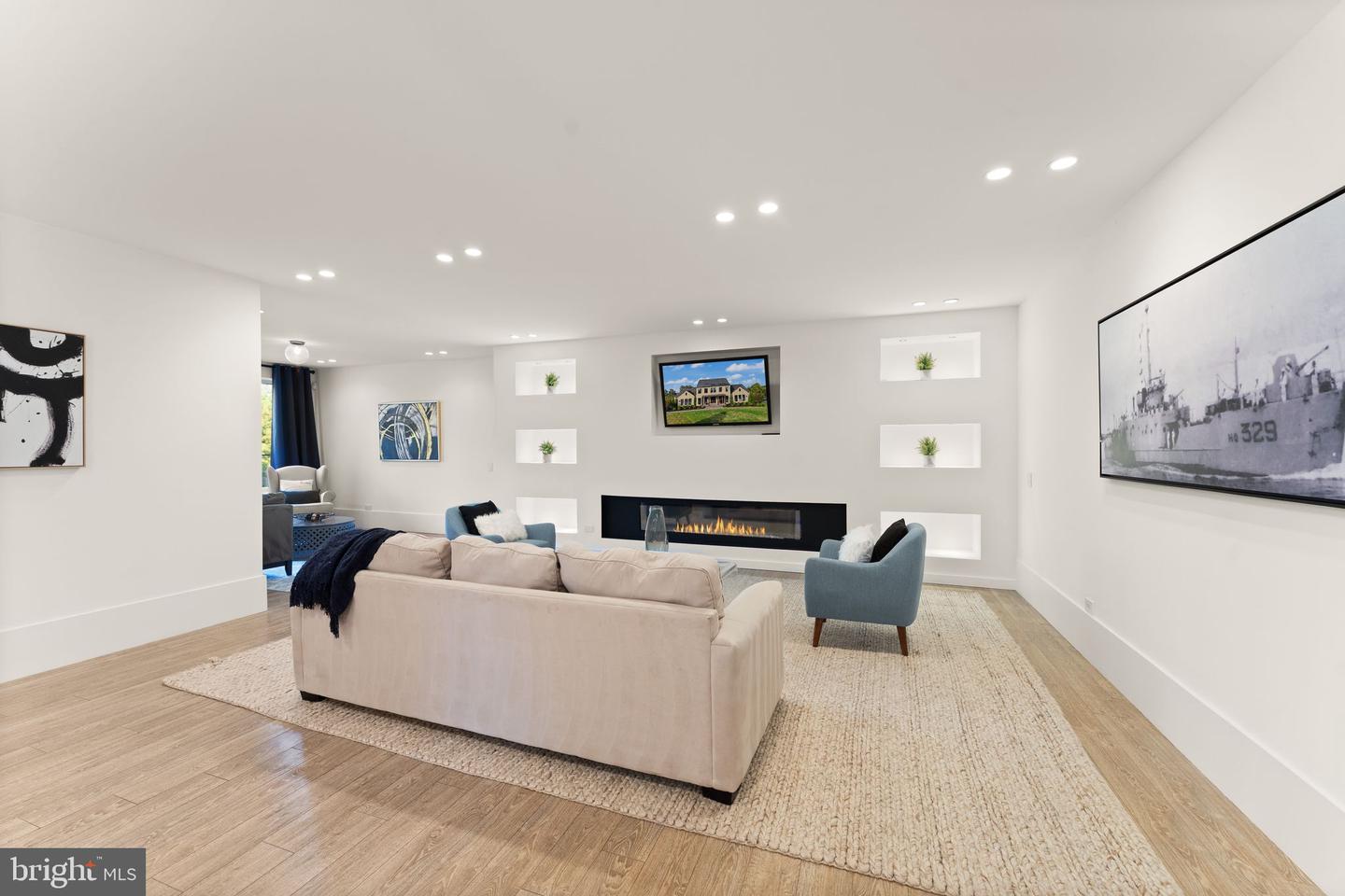 41774 ASHMEADOW CT, ASHBURN, Virginia 20148, 5 Bedrooms Bedrooms, ,4 BathroomsBathrooms,Residential,For sale,41774 ASHMEADOW CT,VALO2113984 MLS # VALO2113984