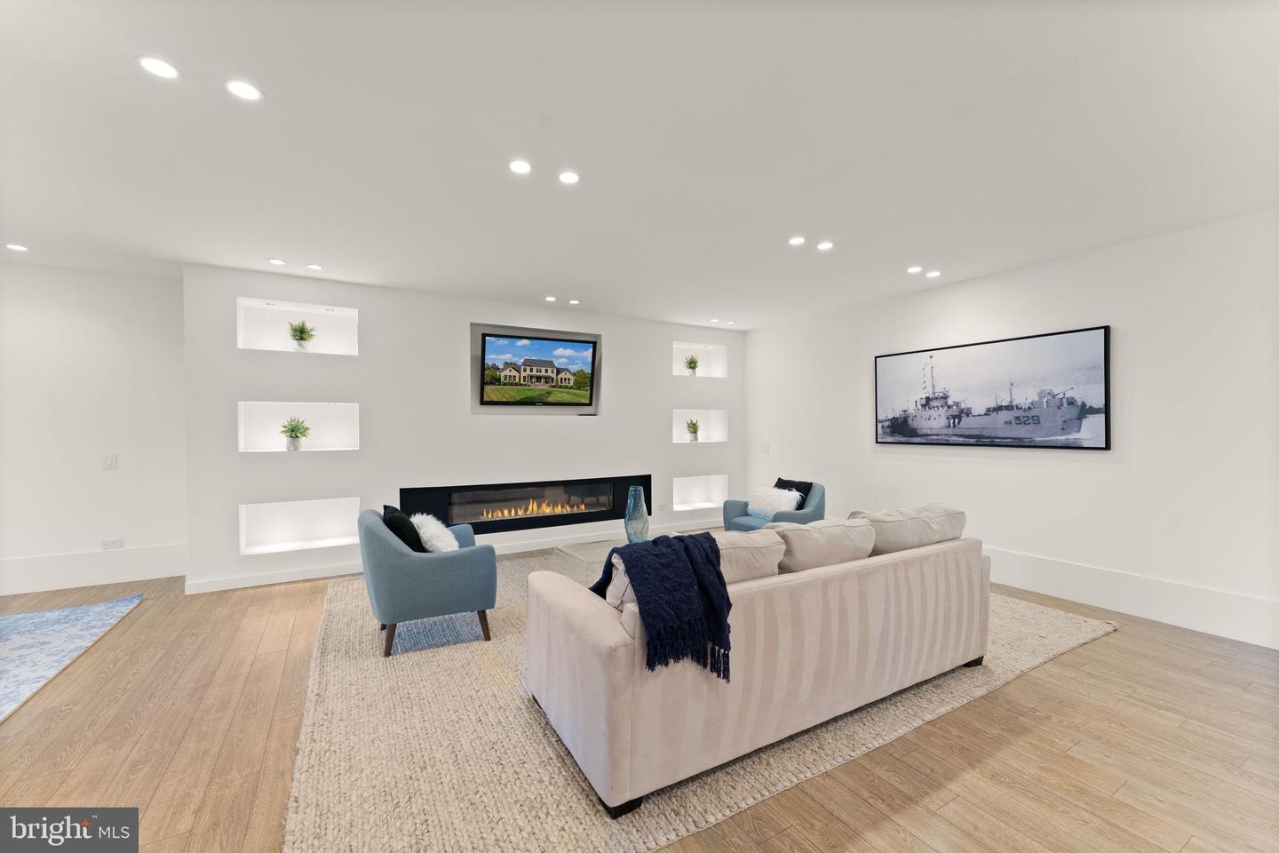 41774 ASHMEADOW CT, ASHBURN, Virginia 20148, 5 Bedrooms Bedrooms, ,4 BathroomsBathrooms,Residential,For sale,41774 ASHMEADOW CT,VALO2113984 MLS # VALO2113984