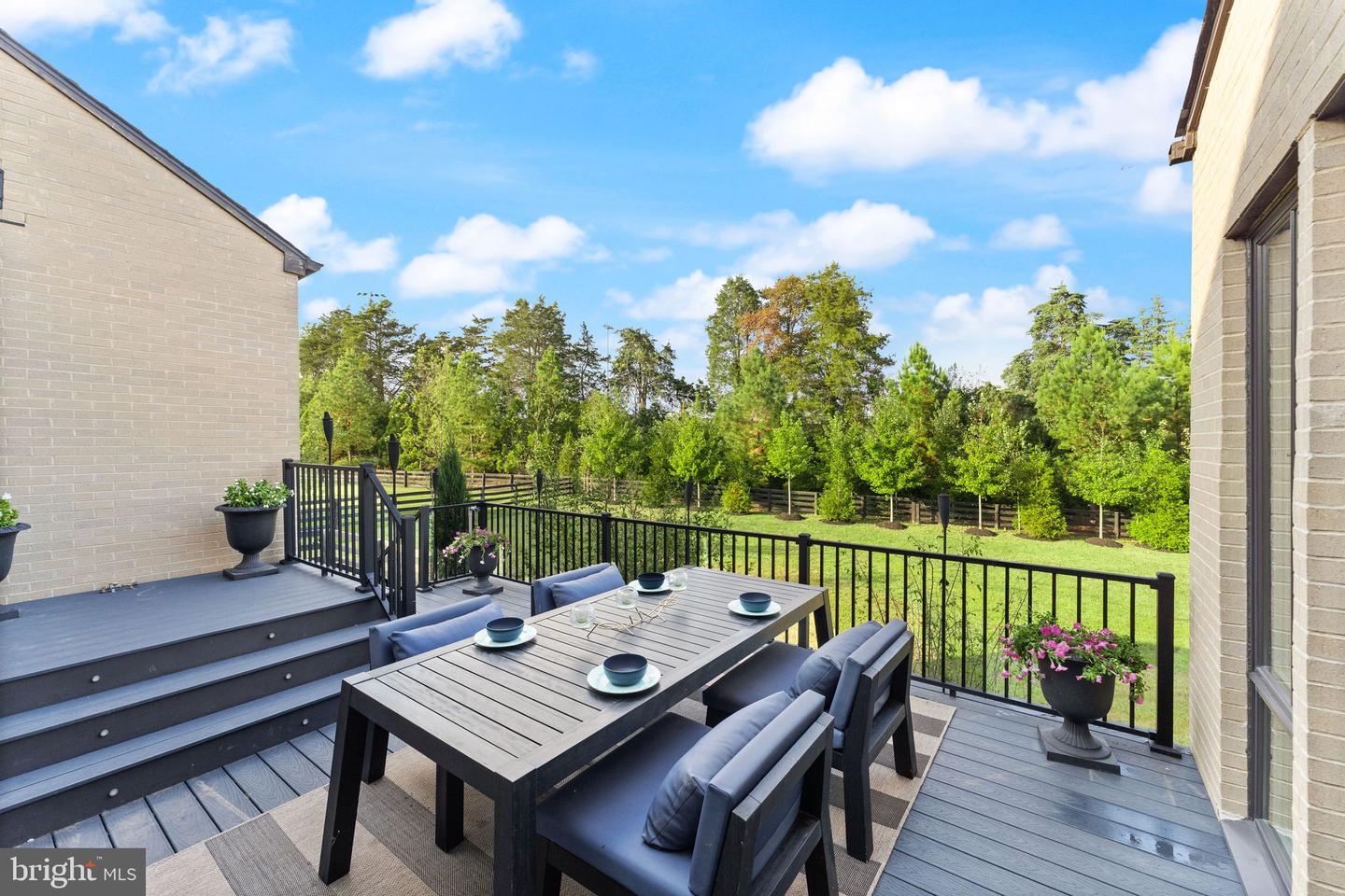 41774 ASHMEADOW CT, ASHBURN, Virginia 20148, 5 Bedrooms Bedrooms, ,4 BathroomsBathrooms,Residential,For sale,41774 ASHMEADOW CT,VALO2113984 MLS # VALO2113984