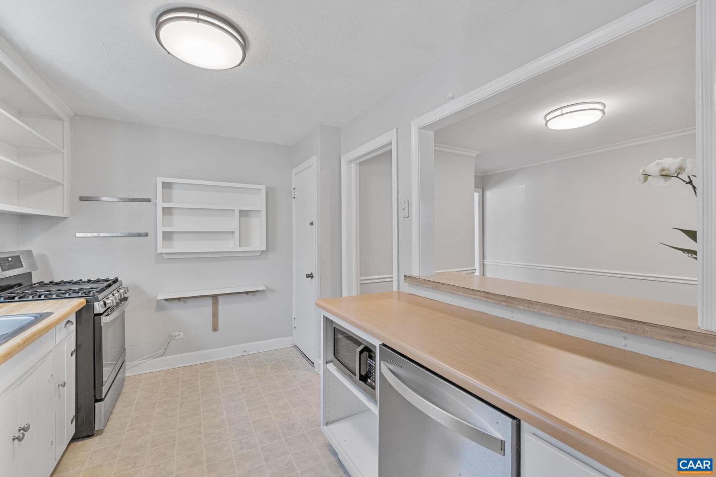 1007 MONTROSE AVE, CHARLOTTESVILLE, Virginia 22902, 3 Bedrooms Bedrooms, ,2 BathroomsBathrooms,Residential,For sale,1007 MONTROSE AVE,672488 MLS # 672488