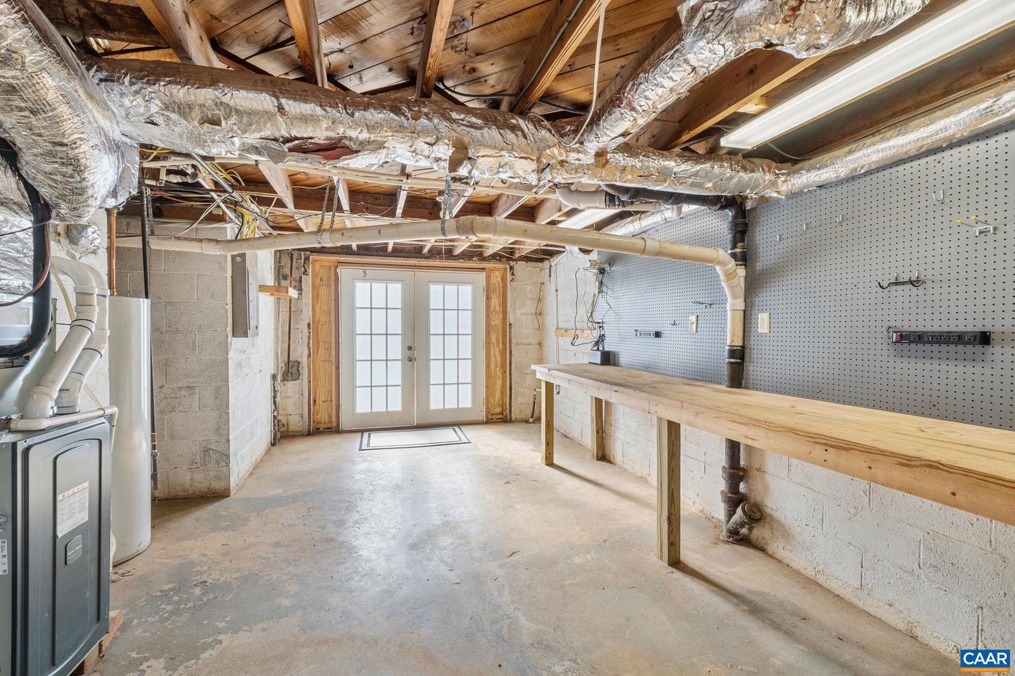 1007 MONTROSE AVE, CHARLOTTESVILLE, Virginia 22902, 3 Bedrooms Bedrooms, ,2 BathroomsBathrooms,Residential,For sale,1007 MONTROSE AVE,672488 MLS # 672488