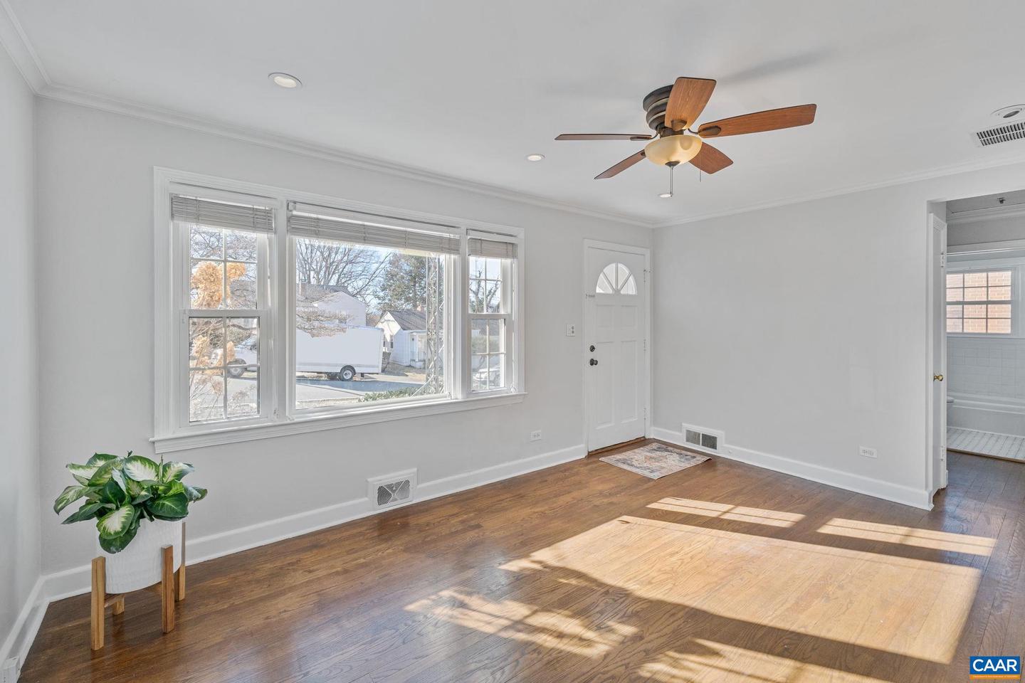 1007 MONTROSE AVE, CHARLOTTESVILLE, Virginia 22902, 3 Bedrooms Bedrooms, ,2 BathroomsBathrooms,Residential,For sale,1007 MONTROSE AVE,672488 MLS # 672488