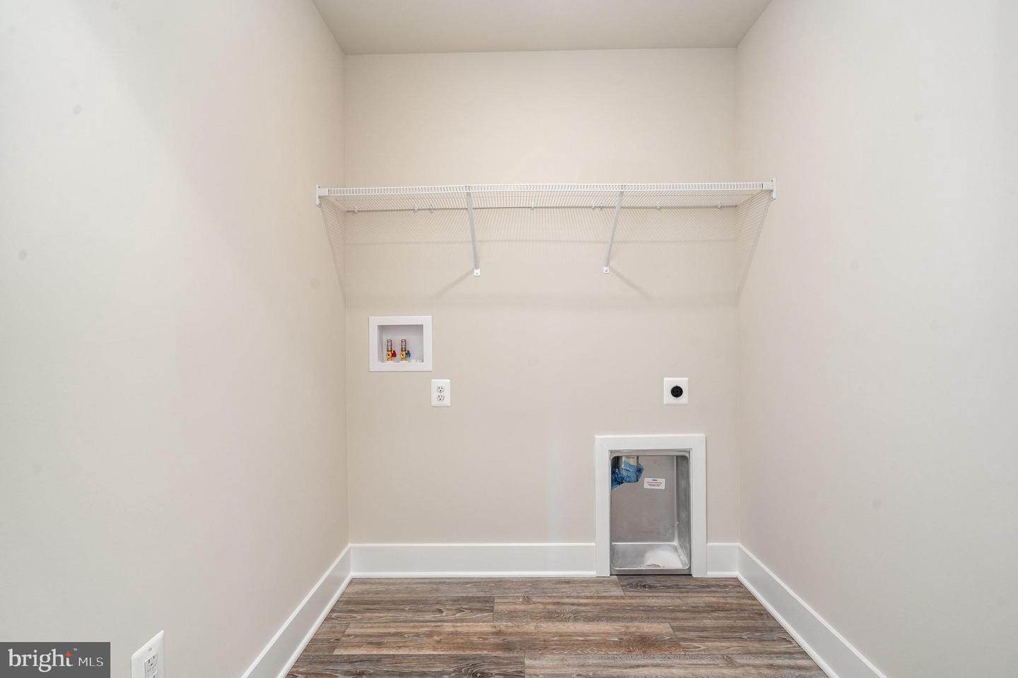 3413 AQUIA DR, STAFFORD, Virginia 22554, 5 Bedrooms Bedrooms, ,3 BathroomsBathrooms,Residential,For sale,3413 AQUIA DR,VAST2045296 MLS # VAST2045296