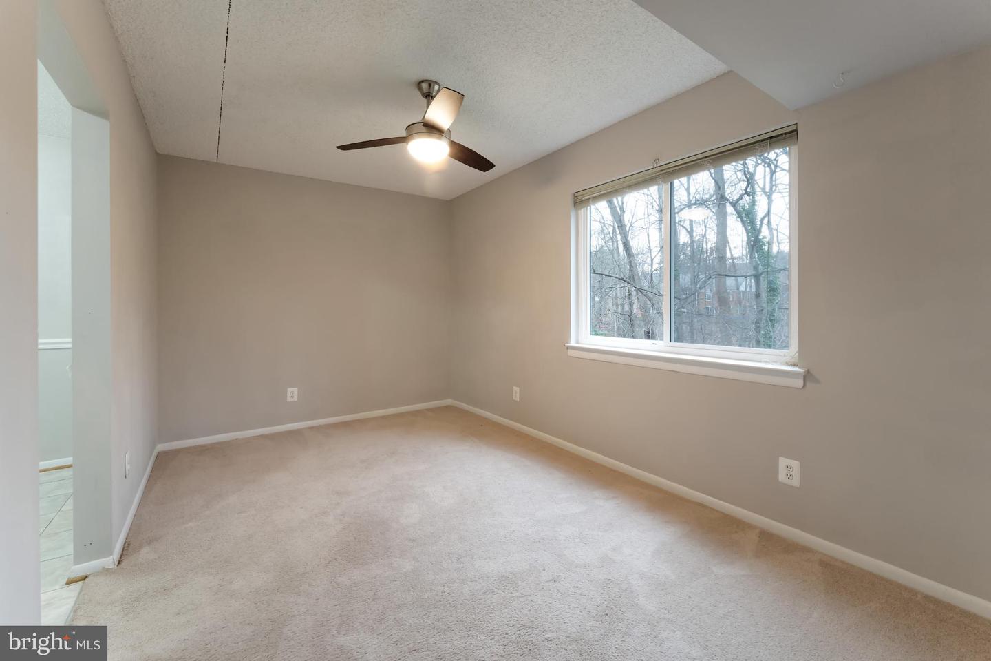 11833 SHIRE CT #11B, RESTON, Virginia 20191, 2 Bedrooms Bedrooms, 6 Rooms Rooms,1 BathroomBathrooms,Residential,For sale,11833 SHIRE CT #11B,VAFX2285986 MLS # VAFX2285986