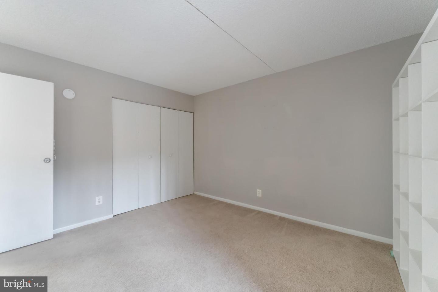 11833 SHIRE CT #11B, RESTON, Virginia 20191, 2 Bedrooms Bedrooms, 6 Rooms Rooms,1 BathroomBathrooms,Residential,For sale,11833 SHIRE CT #11B,VAFX2285986 MLS # VAFX2285986