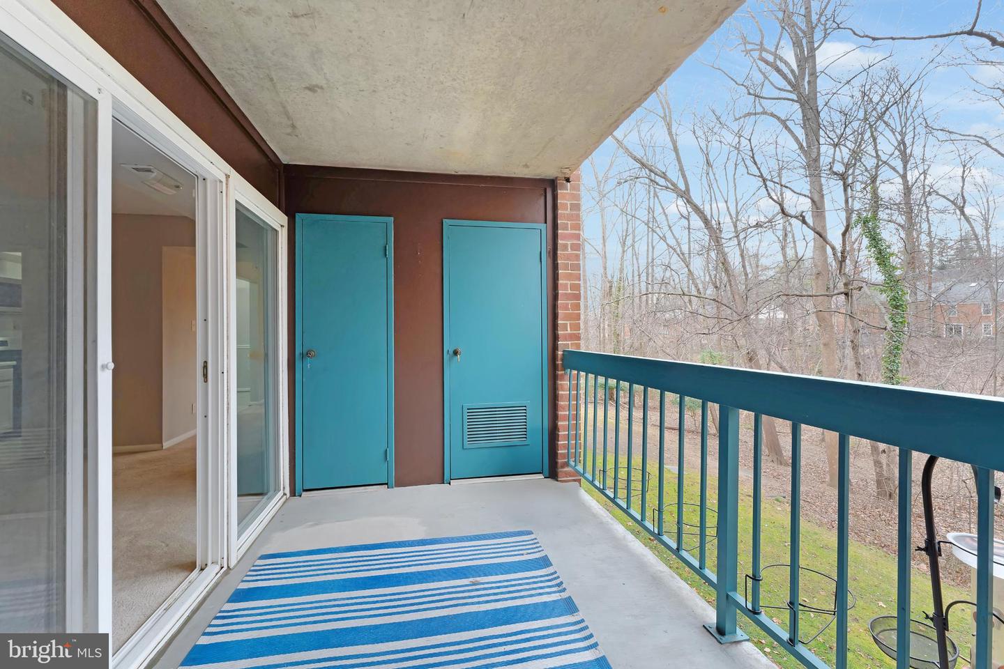 11833 SHIRE CT #11B, RESTON, Virginia 20191, 2 Bedrooms Bedrooms, 6 Rooms Rooms,1 BathroomBathrooms,Residential,For sale,11833 SHIRE CT #11B,VAFX2285986 MLS # VAFX2285986