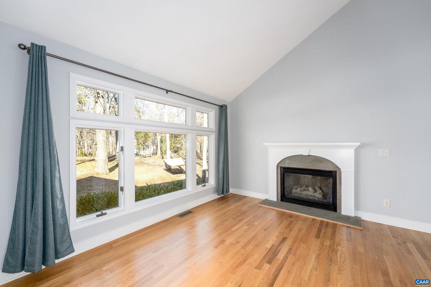 9 VINE RIDGE DR, PALMYRA, Virginia 22963, 5 Bedrooms Bedrooms, ,3 BathroomsBathrooms,Residential,For sale,9 VINE RIDGE DR,672517 MLS # 672517 9 VINE RIDGE DR, PALMYRA, Virginia 22963, 5 Bedrooms Bedrooms, ,3 BathroomsBathrooms,Residential,For sale,9 VINE RIDGE DR,672517 MLS # 672517