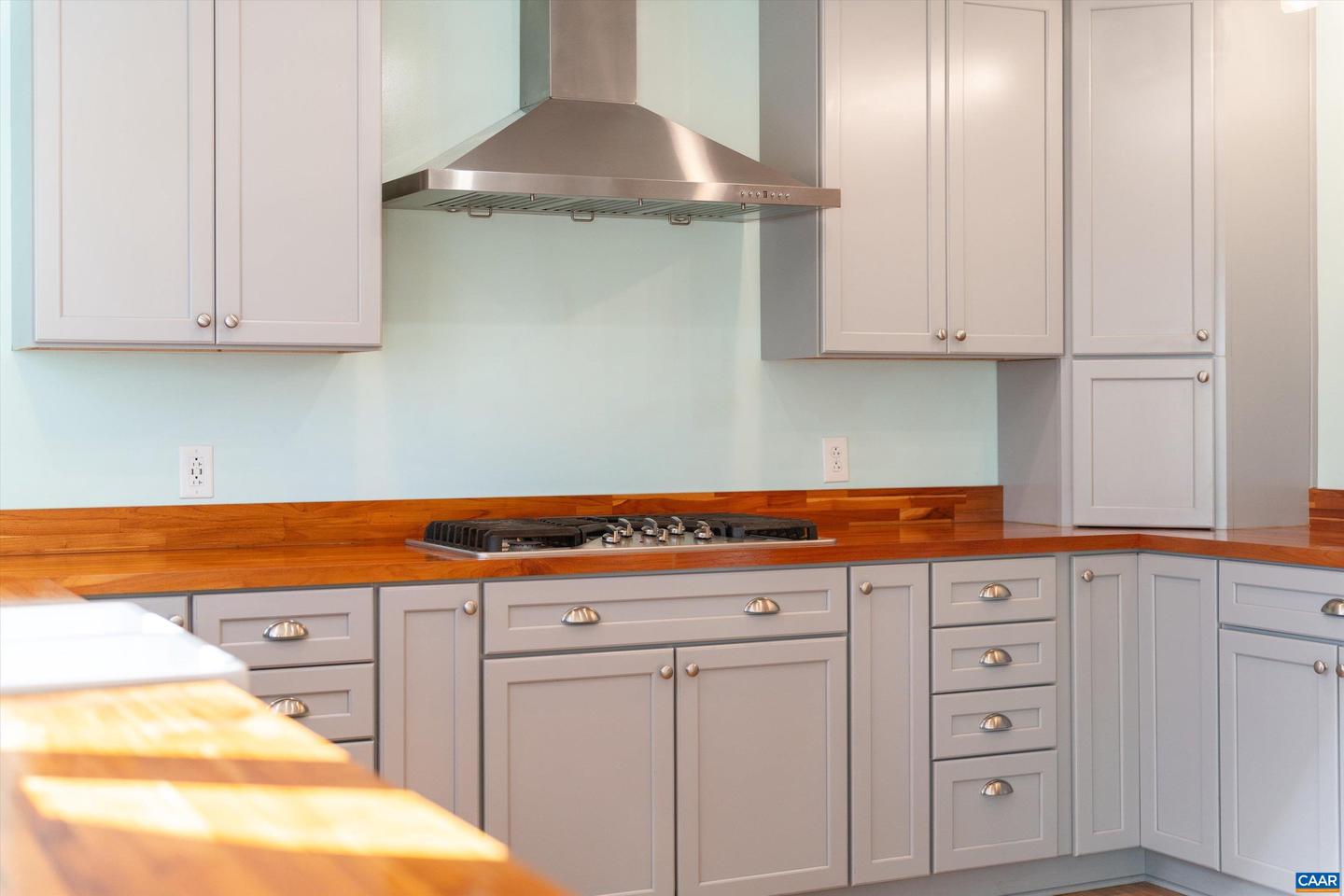 9 VINE RIDGE DR, PALMYRA, Virginia 22963, 5 Bedrooms Bedrooms, ,3 BathroomsBathrooms,Residential,For sale,9 VINE RIDGE DR,672517 MLS # 672517 9 VINE RIDGE DR, PALMYRA, Virginia 22963, 5 Bedrooms Bedrooms, ,3 BathroomsBathrooms,Residential,For sale,9 VINE RIDGE DR,672517 MLS # 672517