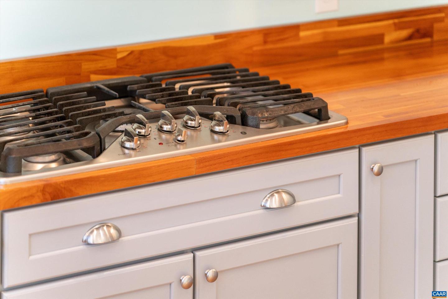 9 VINE RIDGE DR, PALMYRA, Virginia 22963, 5 Bedrooms Bedrooms, ,3 BathroomsBathrooms,Residential,For sale,9 VINE RIDGE DR,672517 MLS # 672517 9 VINE RIDGE DR, PALMYRA, Virginia 22963, 5 Bedrooms Bedrooms, ,3 BathroomsBathrooms,Residential,For sale,9 VINE RIDGE DR,672517 MLS # 672517