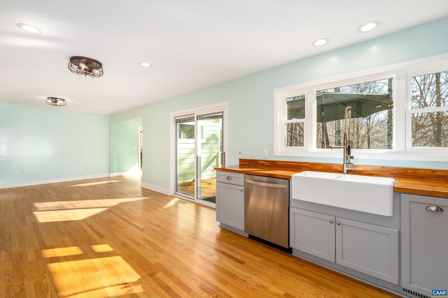 9 VINE RIDGE DR, PALMYRA, Virginia 22963, 5 Bedrooms Bedrooms, ,3 BathroomsBathrooms,Residential,For sale,9 VINE RIDGE DR,672517 MLS # 672517 9 VINE RIDGE DR, PALMYRA, Virginia 22963, 5 Bedrooms Bedrooms, ,3 BathroomsBathrooms,Residential,For sale,9 VINE RIDGE DR,672517 MLS # 672517