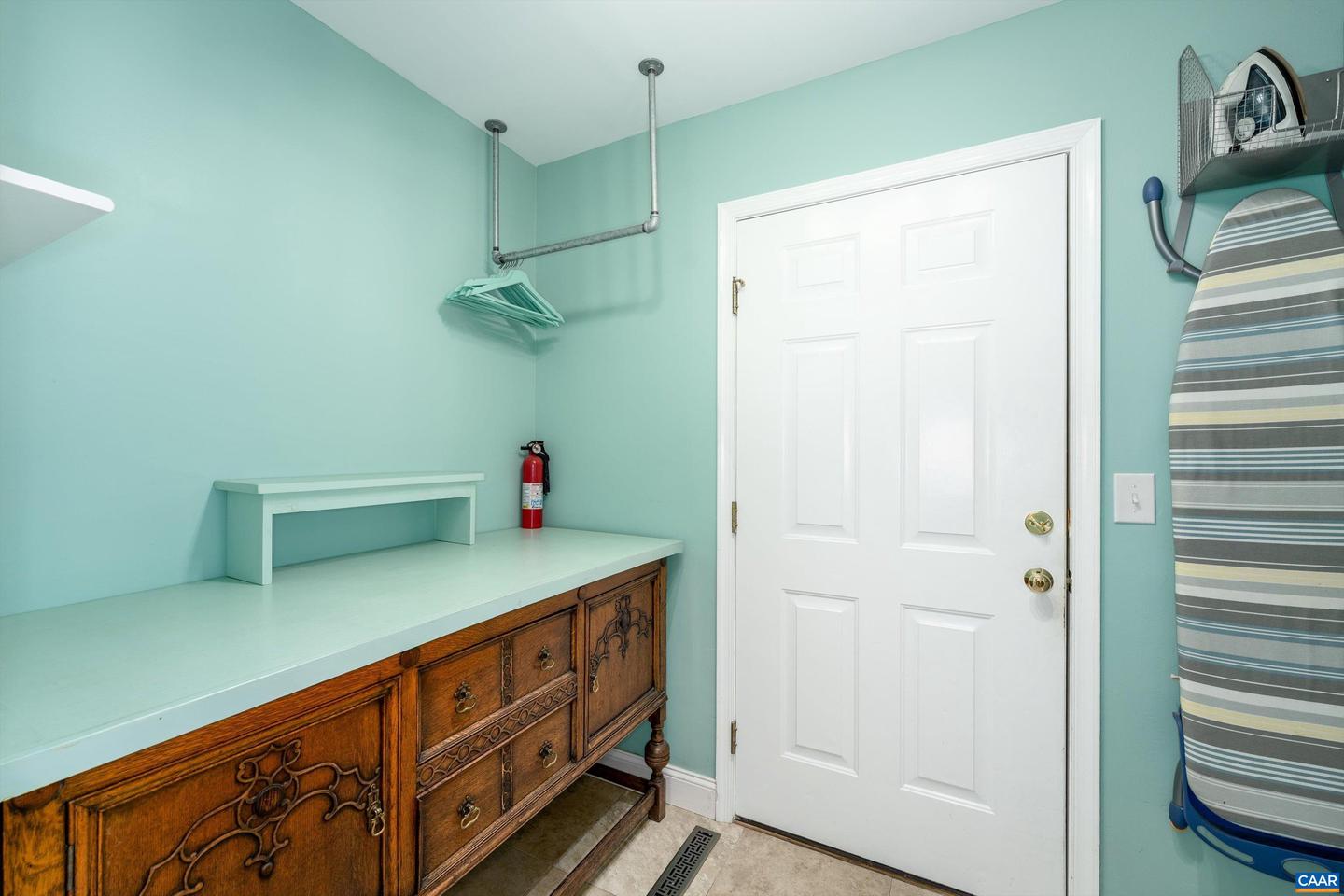 9 VINE RIDGE DR, PALMYRA, Virginia 22963, 5 Bedrooms Bedrooms, ,3 BathroomsBathrooms,Residential,For sale,9 VINE RIDGE DR,672517 MLS # 672517 9 VINE RIDGE DR, PALMYRA, Virginia 22963, 5 Bedrooms Bedrooms, ,3 BathroomsBathrooms,Residential,For sale,9 VINE RIDGE DR,672517 MLS # 672517