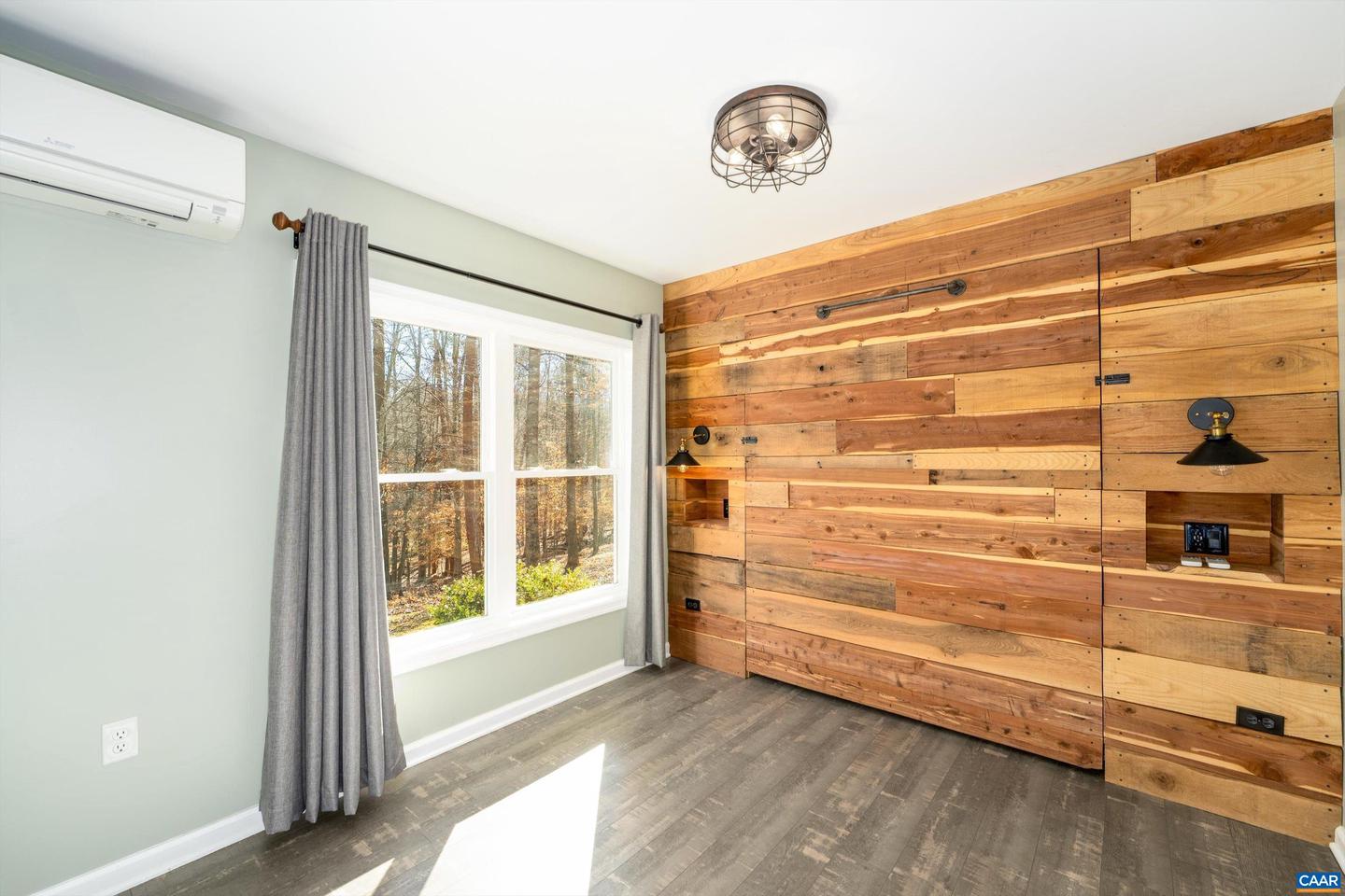 9 VINE RIDGE DR, PALMYRA, Virginia 22963, 5 Bedrooms Bedrooms, ,3 BathroomsBathrooms,Residential,For sale,9 VINE RIDGE DR,672517 MLS # 672517 9 VINE RIDGE DR, PALMYRA, Virginia 22963, 5 Bedrooms Bedrooms, ,3 BathroomsBathrooms,Residential,For sale,9 VINE RIDGE DR,672517 MLS # 672517