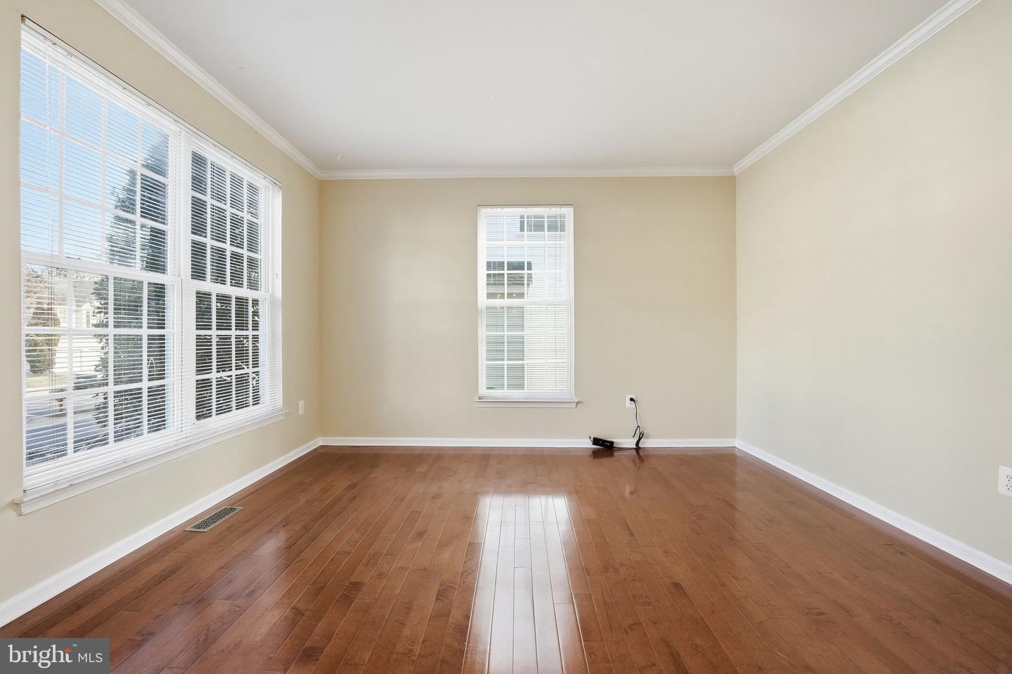 13020 PILGRIMS INN DR, WOODBRIDGE, Virginia 22193, 5 Bedrooms Bedrooms, ,4 BathroomsBathrooms,Residential,For sale,13020 PILGRIMS INN DR,VAPW2110656 MLS # VAPW2110656