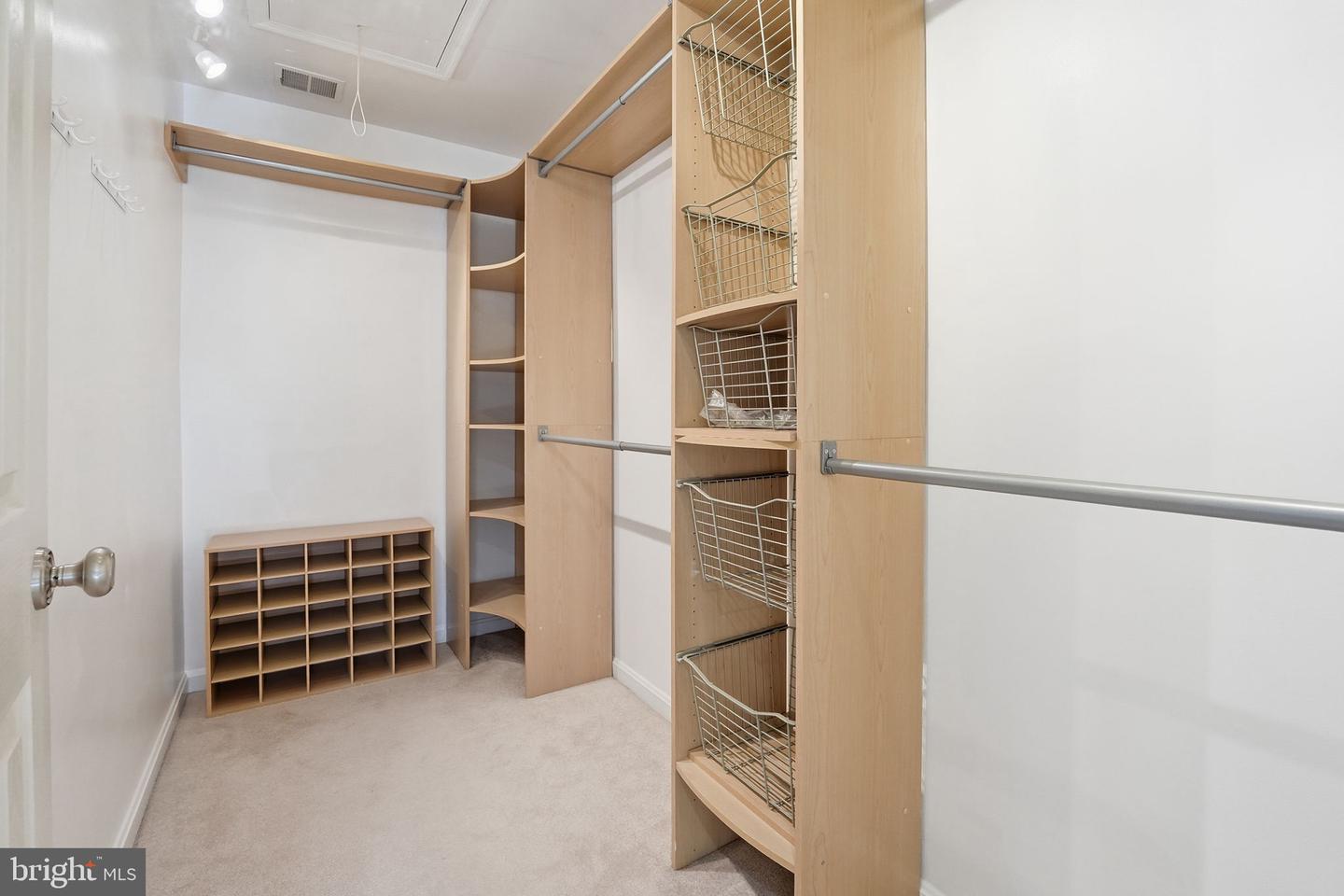 13020 PILGRIMS INN DR, WOODBRIDGE, Virginia 22193, 5 Bedrooms Bedrooms, ,4 BathroomsBathrooms,Residential,For sale,13020 PILGRIMS INN DR,VAPW2110656 MLS # VAPW2110656