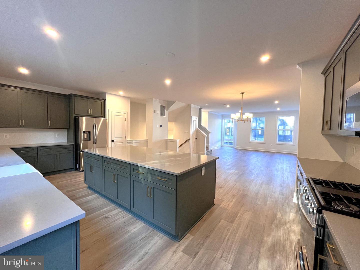 9404 DANDELION DR, LORTON, Virginia 22079, 3 Bedrooms Bedrooms, ,4 BathroomsBathrooms,Residential,For sale,9404 DANDELION DR,VAFX2286004 MLS # VAFX2286004