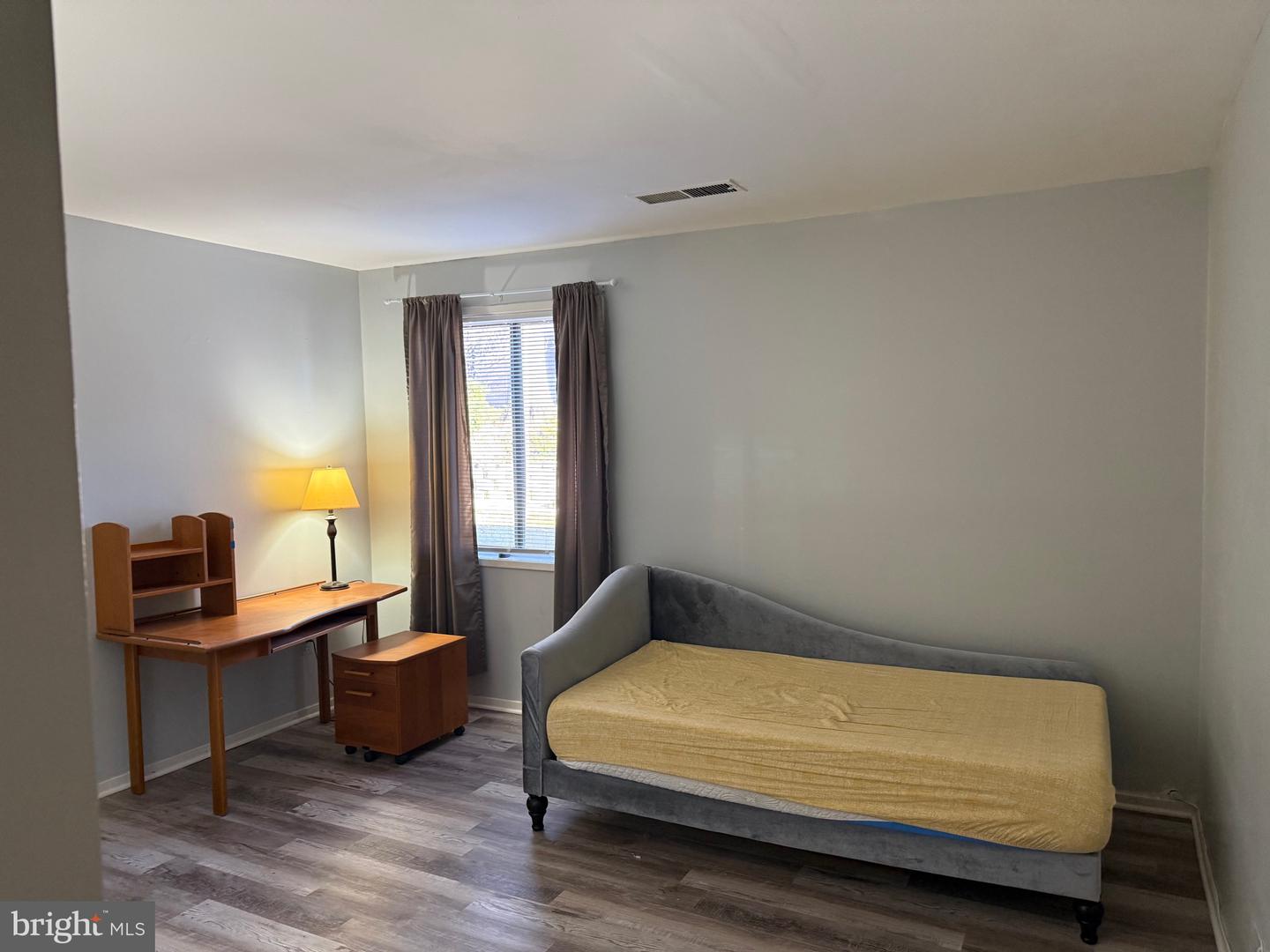 523 FLORIDA AVE #T2, HERNDON, Virginia 20170, 1 Bedroom Bedrooms, ,1 BathroomBathrooms,Residential,For sale,523 FLORIDA AVE #T2,VAFX2286016 MLS # VAFX2286016