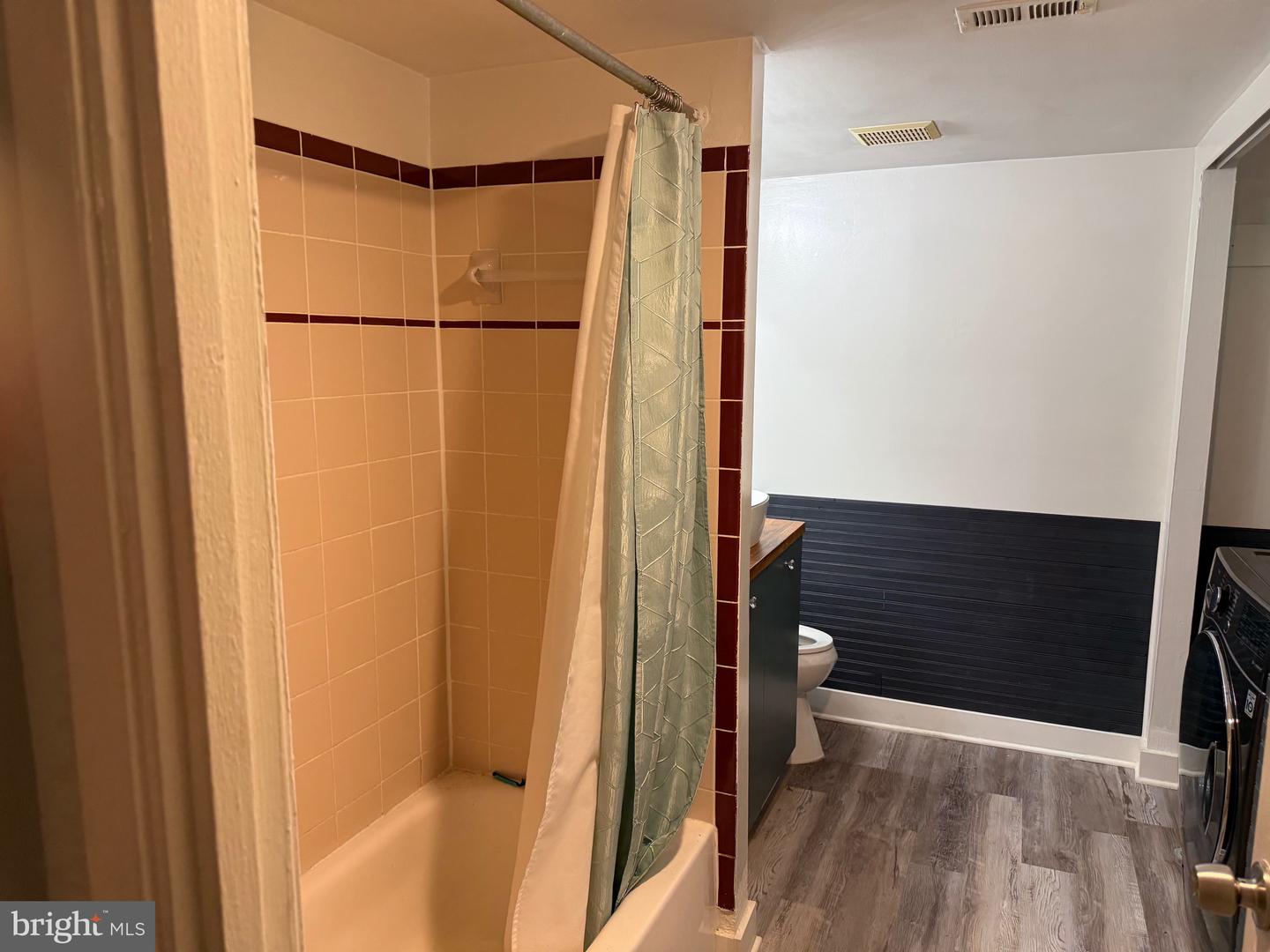 523 FLORIDA AVE #T2, HERNDON, Virginia 20170, 1 Bedroom Bedrooms, ,1 BathroomBathrooms,Residential,For sale,523 FLORIDA AVE #T2,VAFX2286016 MLS # VAFX2286016