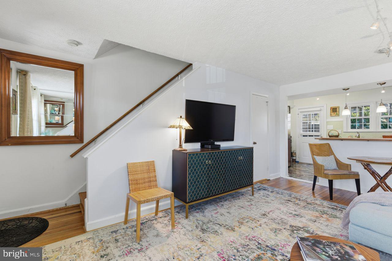 246 S VIRGINIA AVE #99, FALLS CHURCH, Virginia 22046, 2 Bedrooms Bedrooms, ,1 BathroomBathrooms,Residential,For sale,246 S VIRGINIA AVE #99,VAFA2003520 MLS # VAFA2003520
