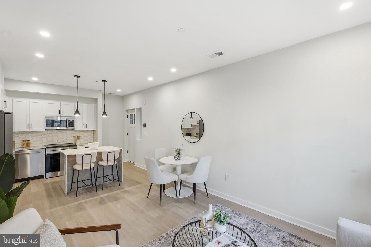 2606 41ST ST NW #T2, WASHINGTON, District Of Columbia 20007, 2 Bedrooms Bedrooms, ,2 BathroomsBathrooms,Residential,For sale,2606 41ST ST NW #T2,DCDC2241662 MLS # DCDC2241662